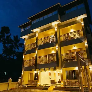 iceberg-hill-view-resort-munnar.kerala-hotels.net/